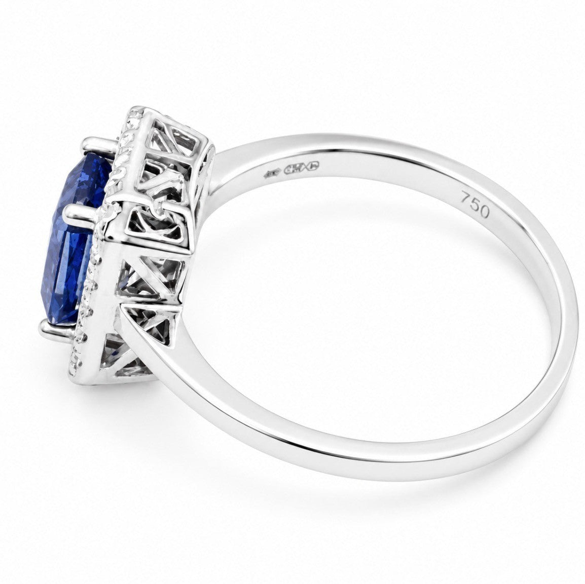 18ct Tanzanite & Diamond Ring